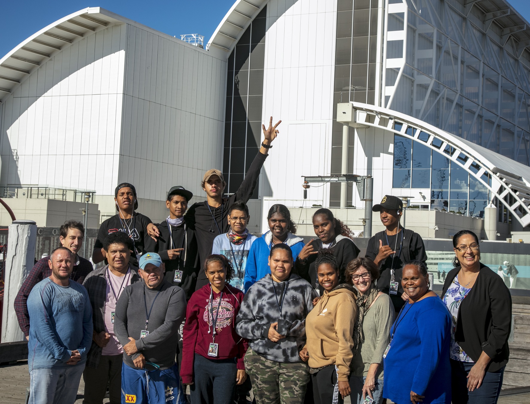 Students and teacher’s aides from the Bwgcolman Community School, Palm Island at the Museum with Museum staff.  (MMAPSS 2017-18)  (Photographer Andrew Frolows) 