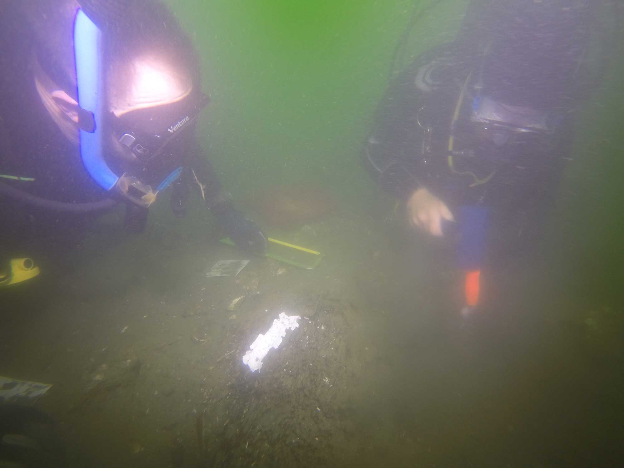 Sampling timbers of wreck RI 2394