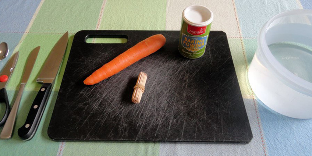 How to make a carrot submarine